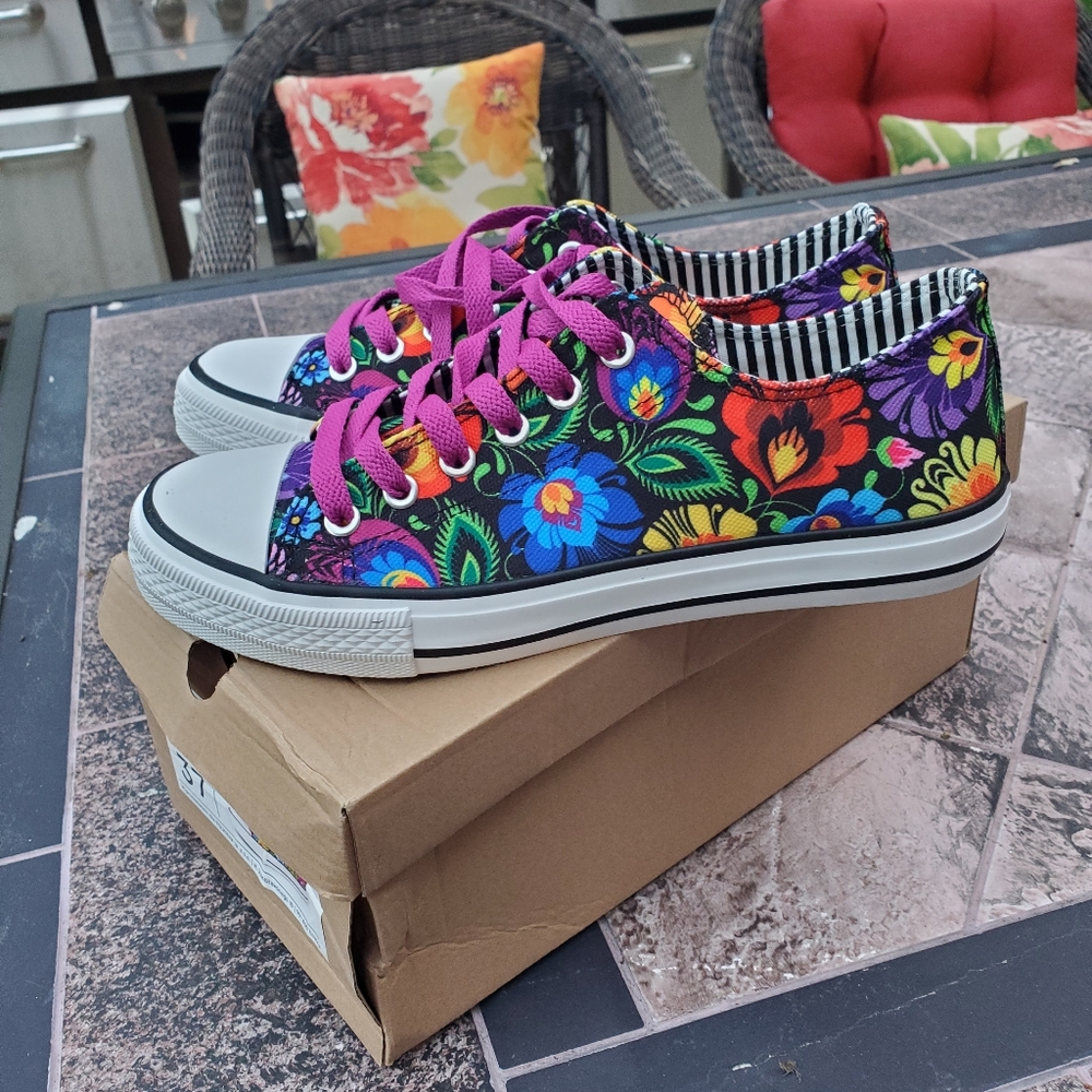 Floral women's sneakers